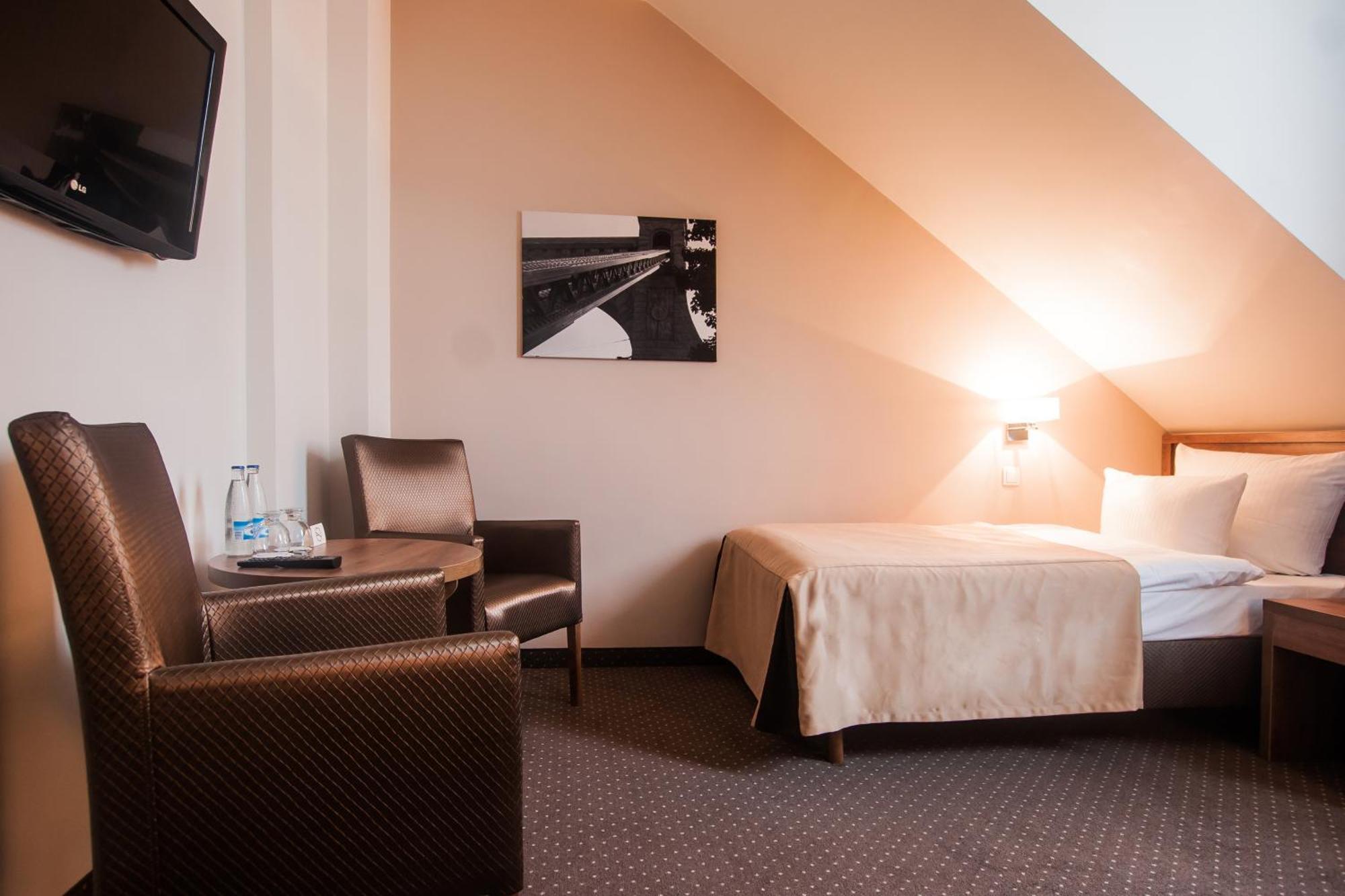Hotel Gem Wrocław Kamer foto
