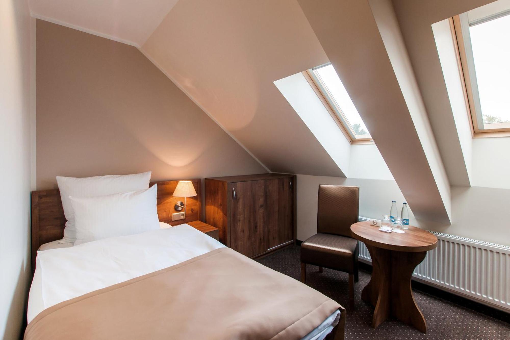 Hotel Gem Wrocław Kamer foto